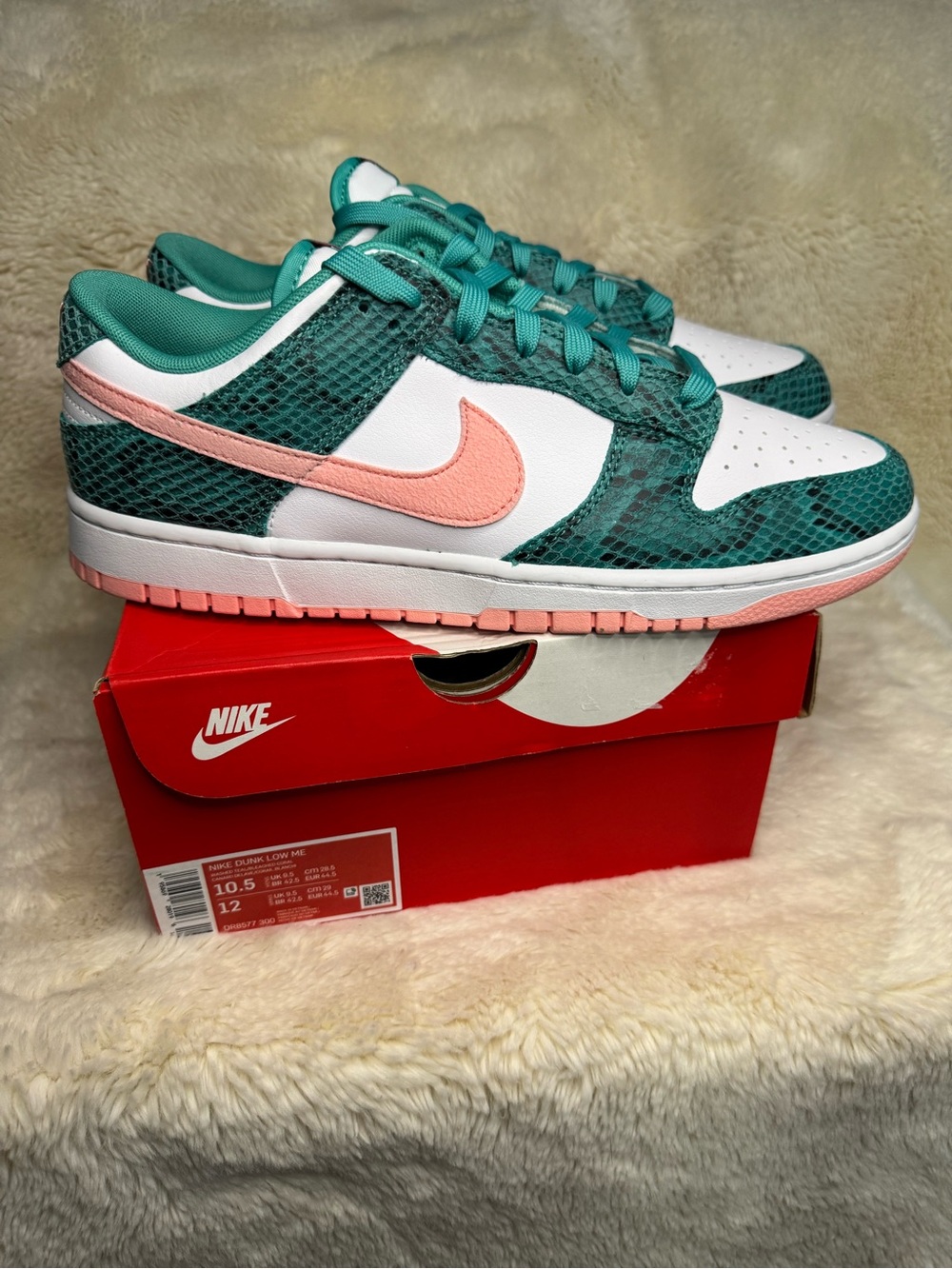 New in Box 🏄‍♂️ Men’s Nike Dunk Low Snakeskin Washed Teal Bleached Coral - Picture 2 of 6